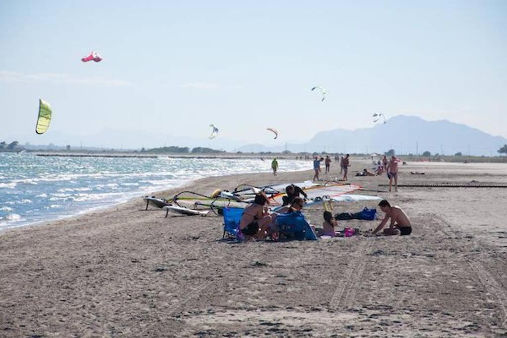 Apartamento En Primera Linea De Playa Con Increibles Vistas Santa Pola Bagian luar foto